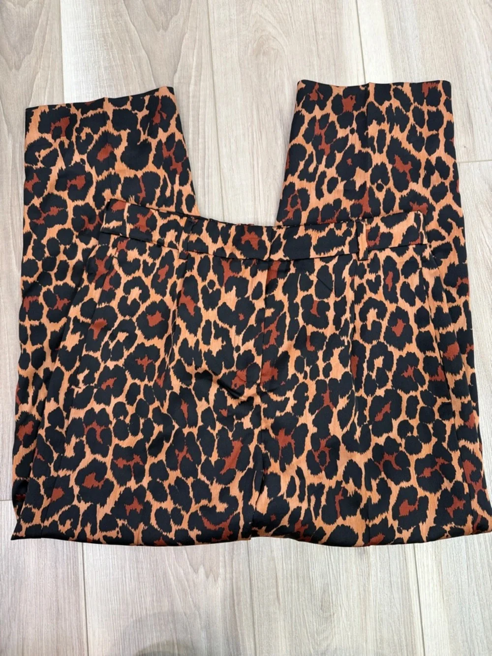 J. Crew high waisted leopard print satin trouser style pants size 2